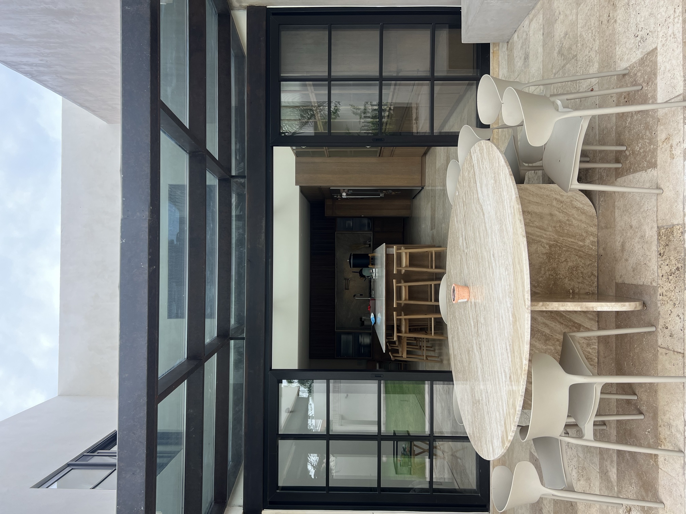 Casa RB — Terraza · cubierta acristalada