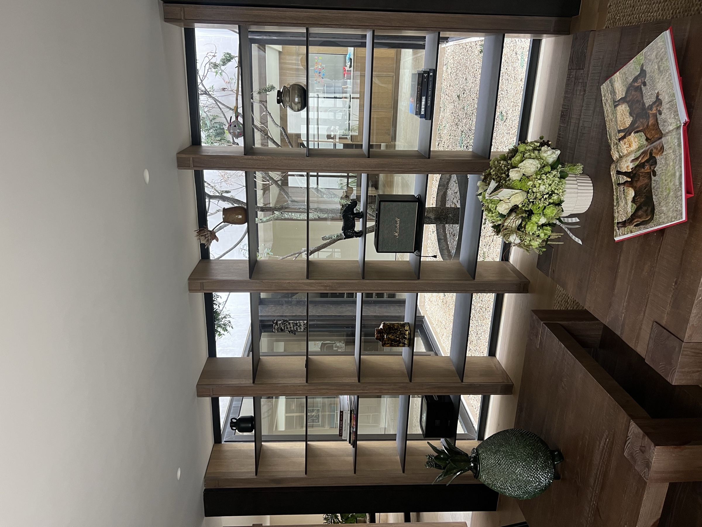 Casa RB — Biblioteca · canceles al patio