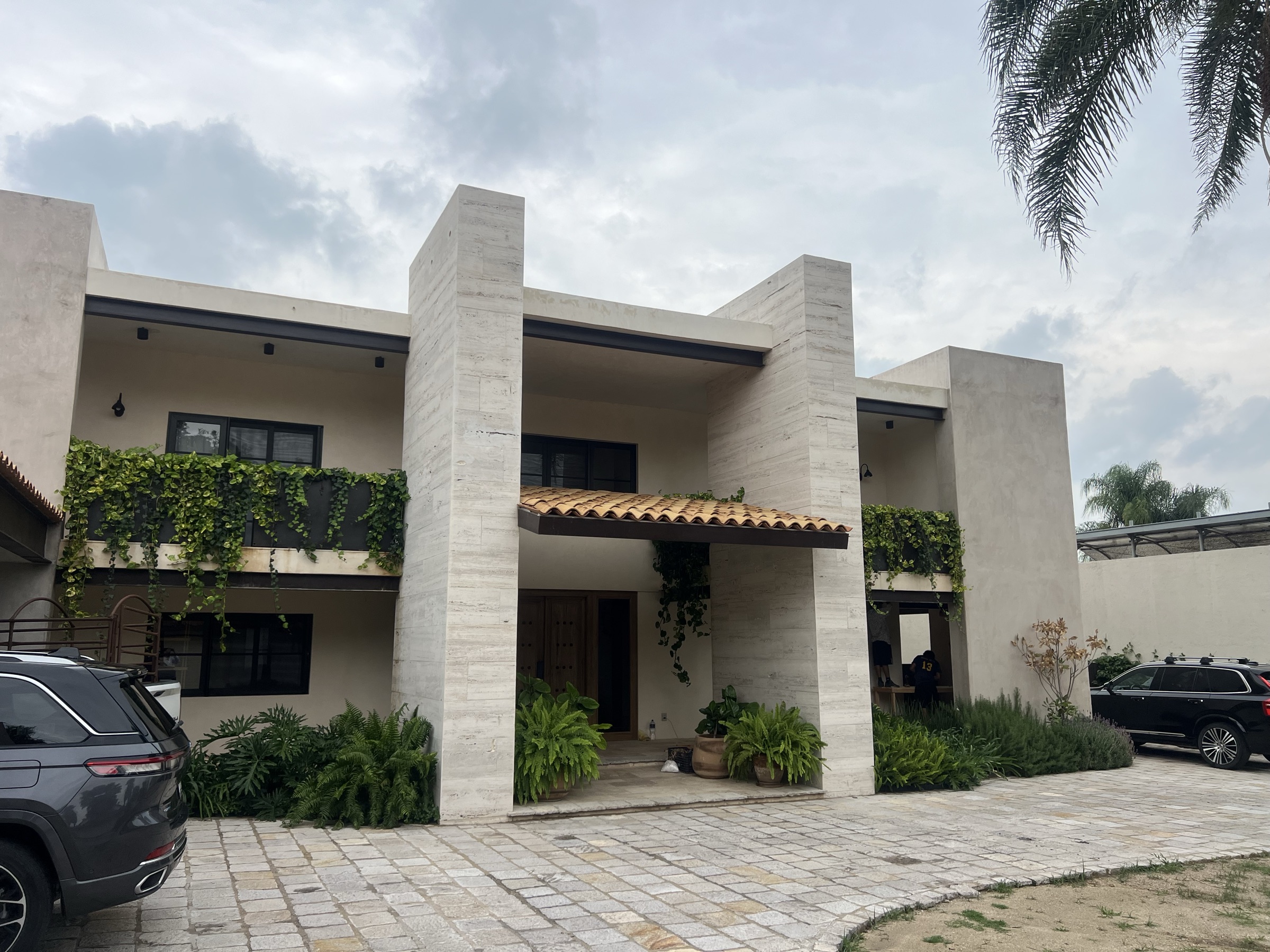 Casa RB — Conjunto · vista frontal